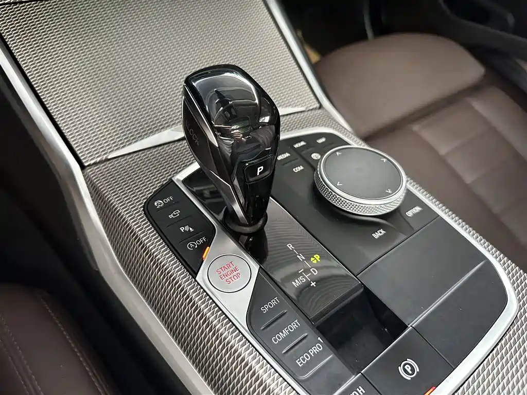BMW 3 Series 2020 325Li M Sport Black Night Package фото 15