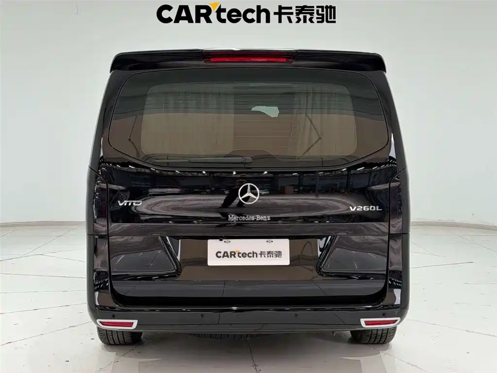Mercedes-Benz Vito 2021 2.0T Business Edition 9-seater фото 9