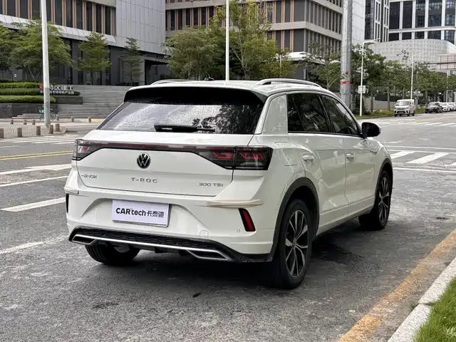 Volkswagen T-ROC 2023 300TSI DSG 2WD Dawn Edition — фото 4