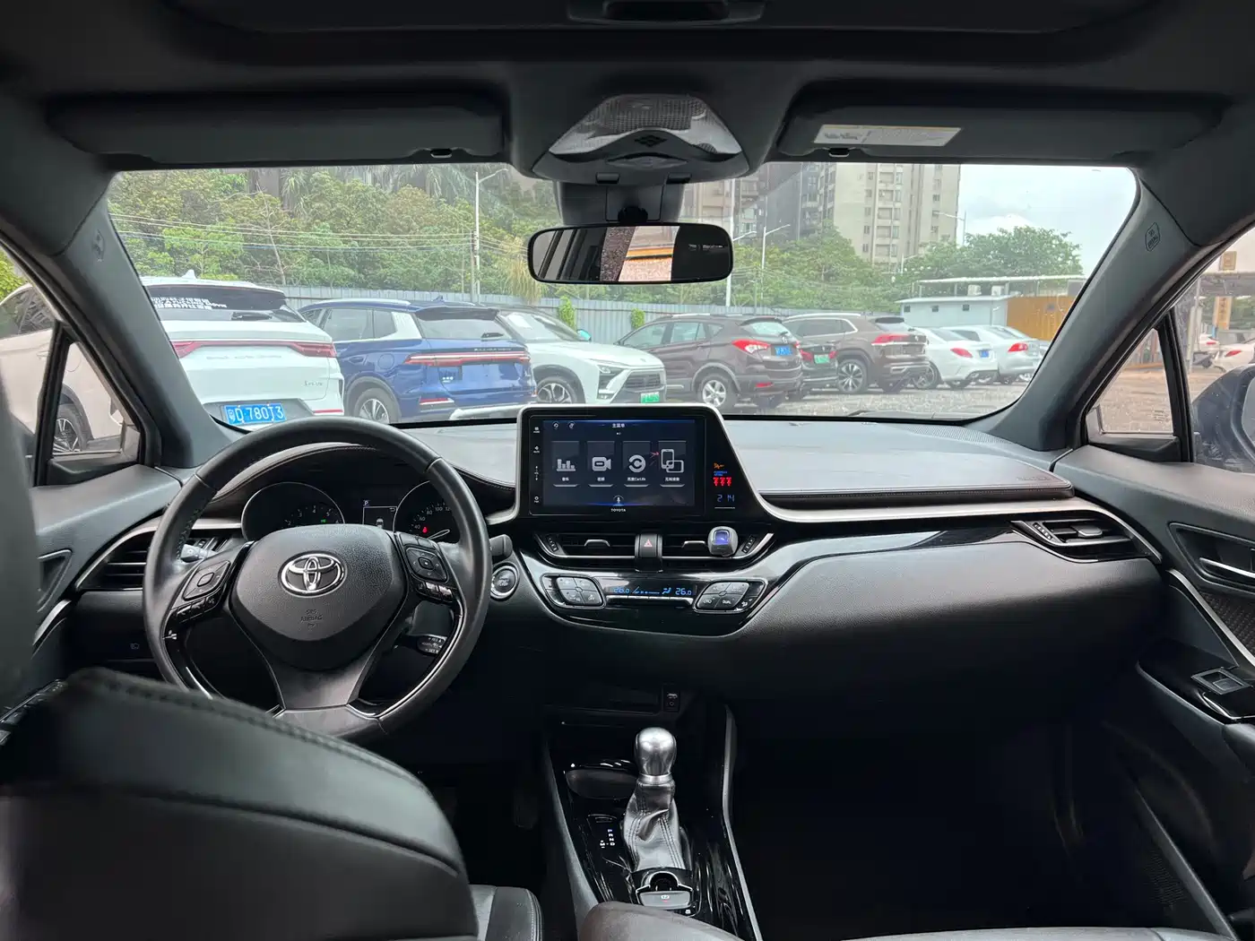 Toyota IZOA 2018 2.0L Yixuan Sunroof Edition China V фото 15