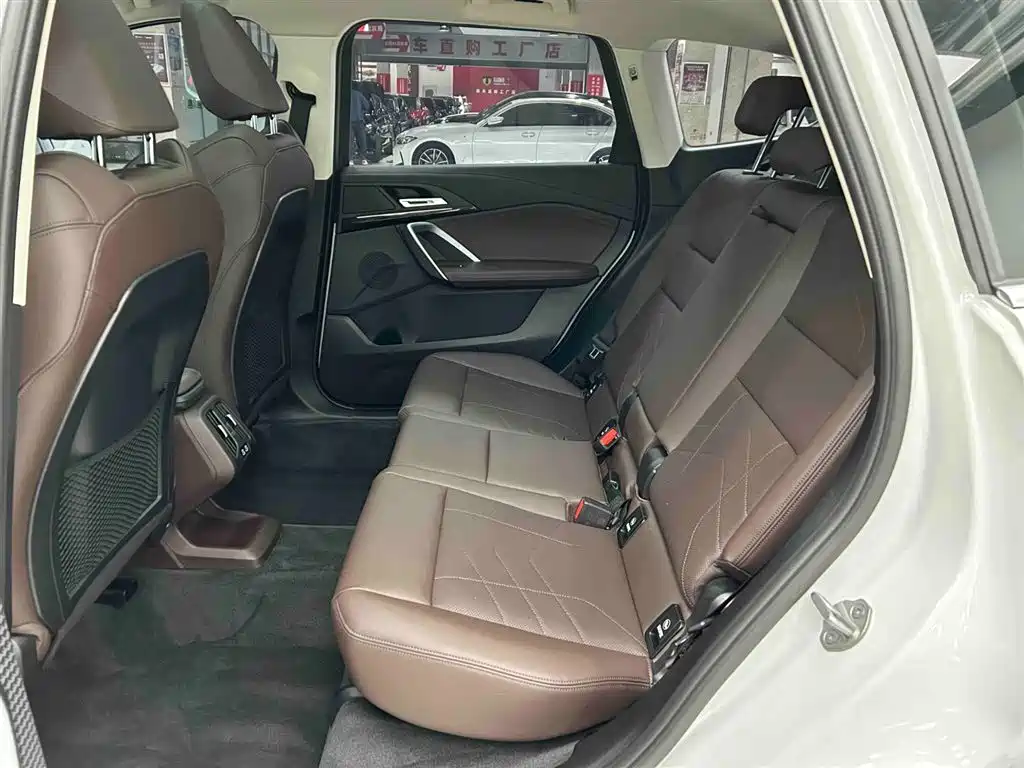 BMW X1 2023 sDrive20Li X Design Package фото 14