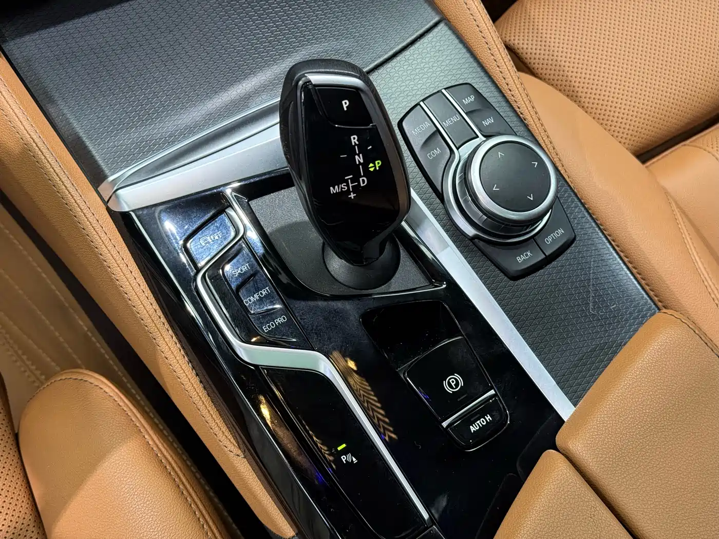 BMW 5 Series (Import) 2022 Facelift 530i M Sport Package фото 12