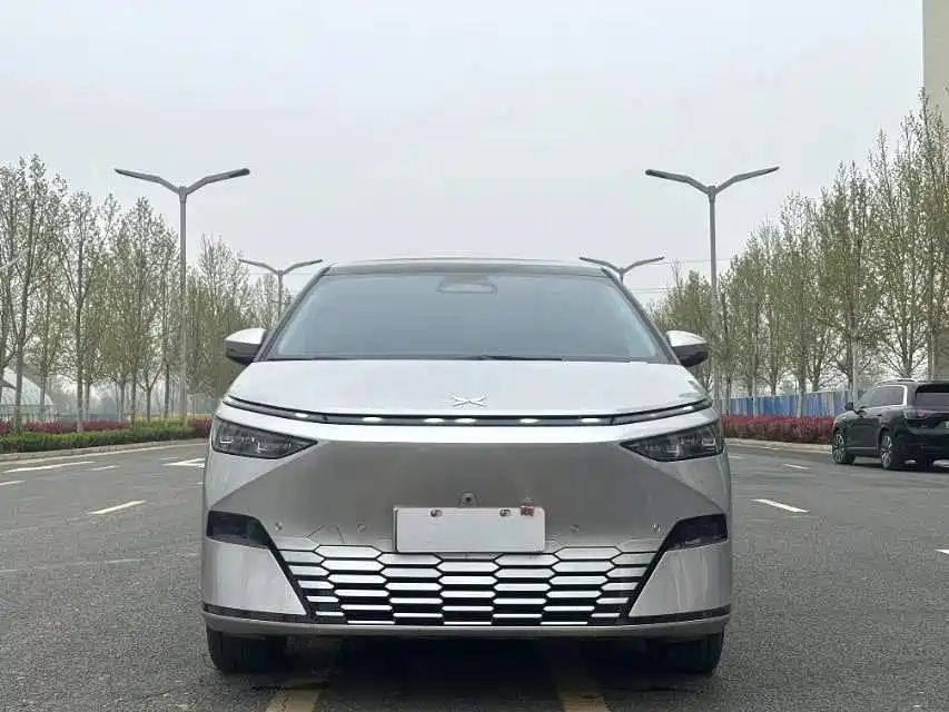 XIAOPENG X9