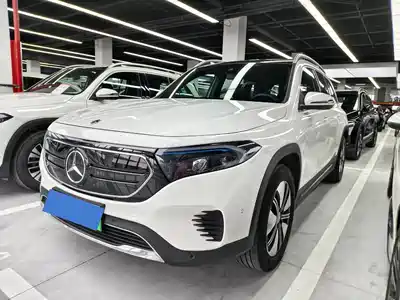 Mercedes-Benz EQB