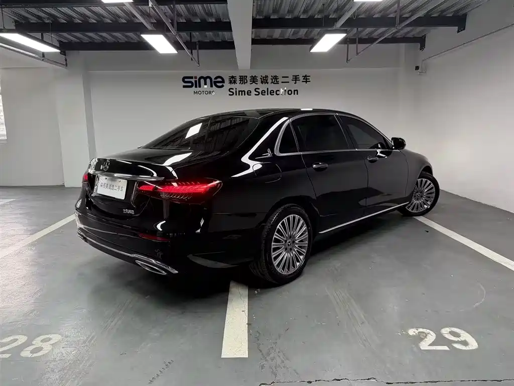 Mercedes-Benz E-Class 2023 Facelift E 300 L Luxury фото 5