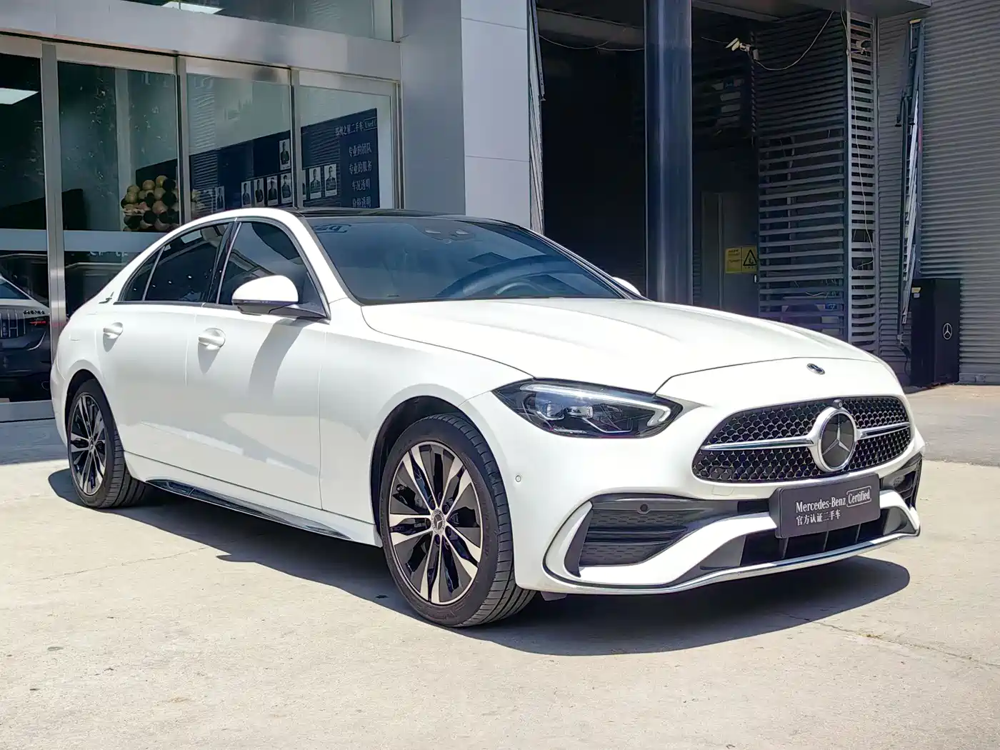 Mercedes-Benz C-Class New Energy 2025 C 350 eL фото 3