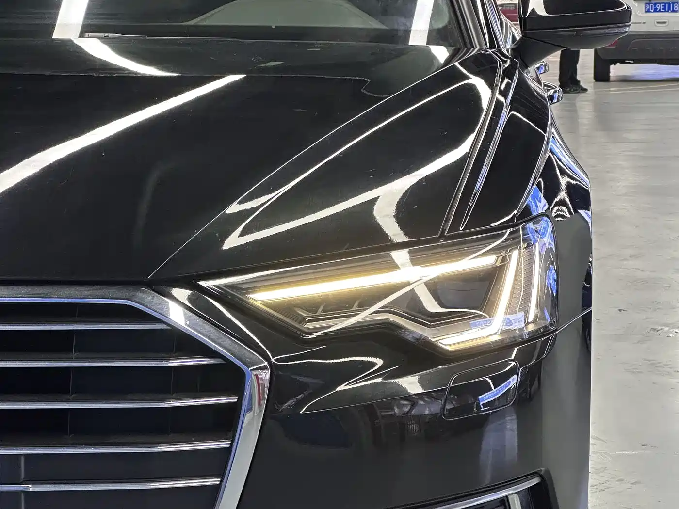 Audi A6L 2019 45 TFSI quattro Exclusive Elegance фото 26