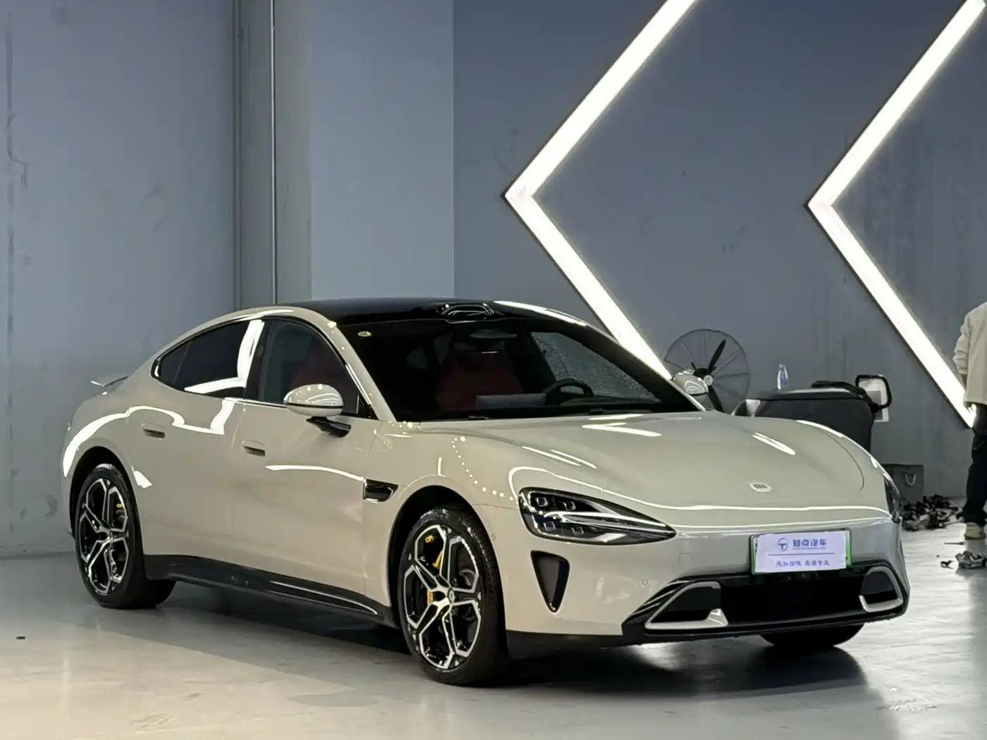 XIAOMI CAR XIAOMI SU7