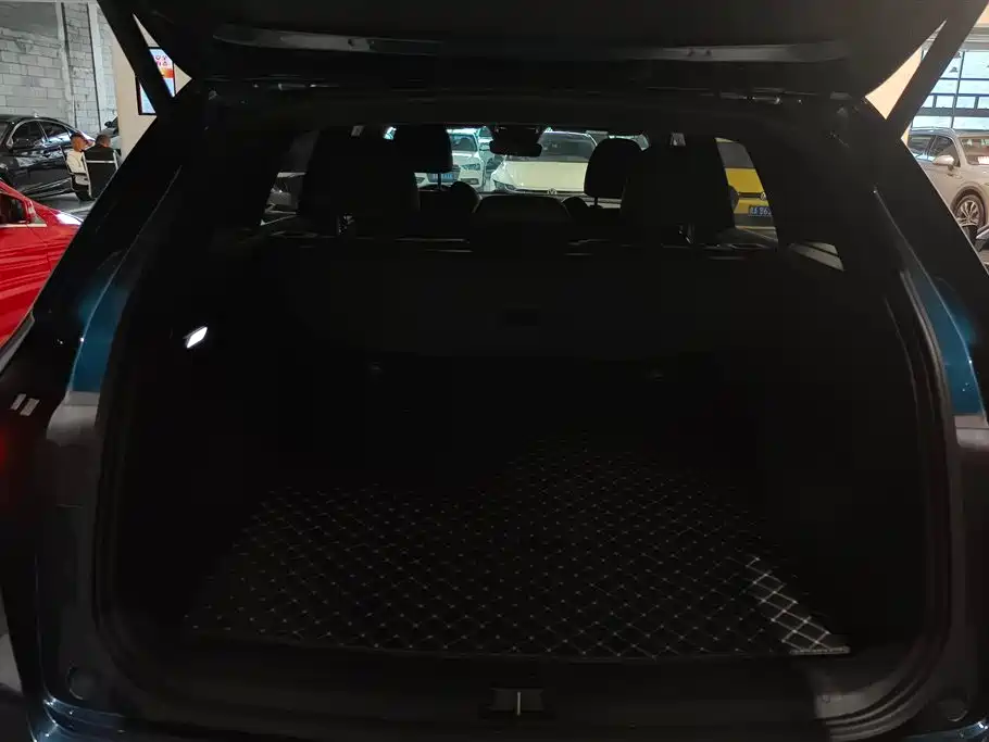 GEELY AUTOMOBILE XINGYUE L