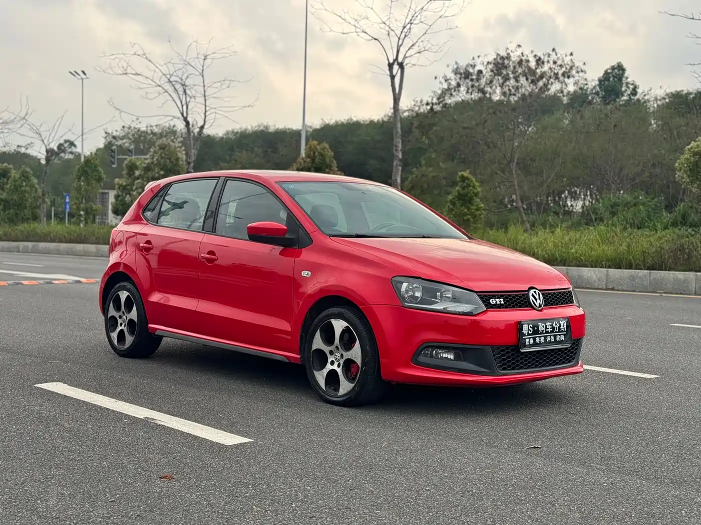 Volkswagen Polo 2012 1.4TSI GTI фото 3