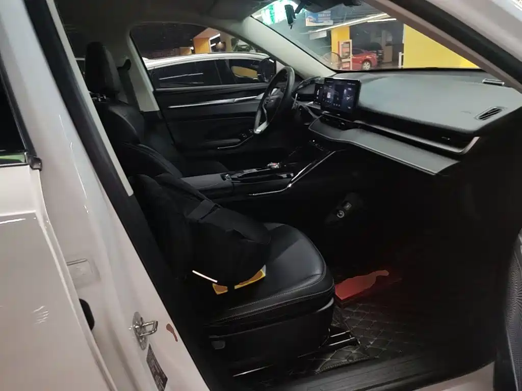 Haval H6 2025 2024 Model 1.5T 2WD Classic Edition
