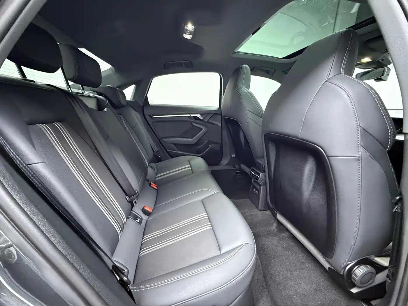 Audi A3 2023 A3L Limousine 35 TFSI Fashion Sport фото 9
