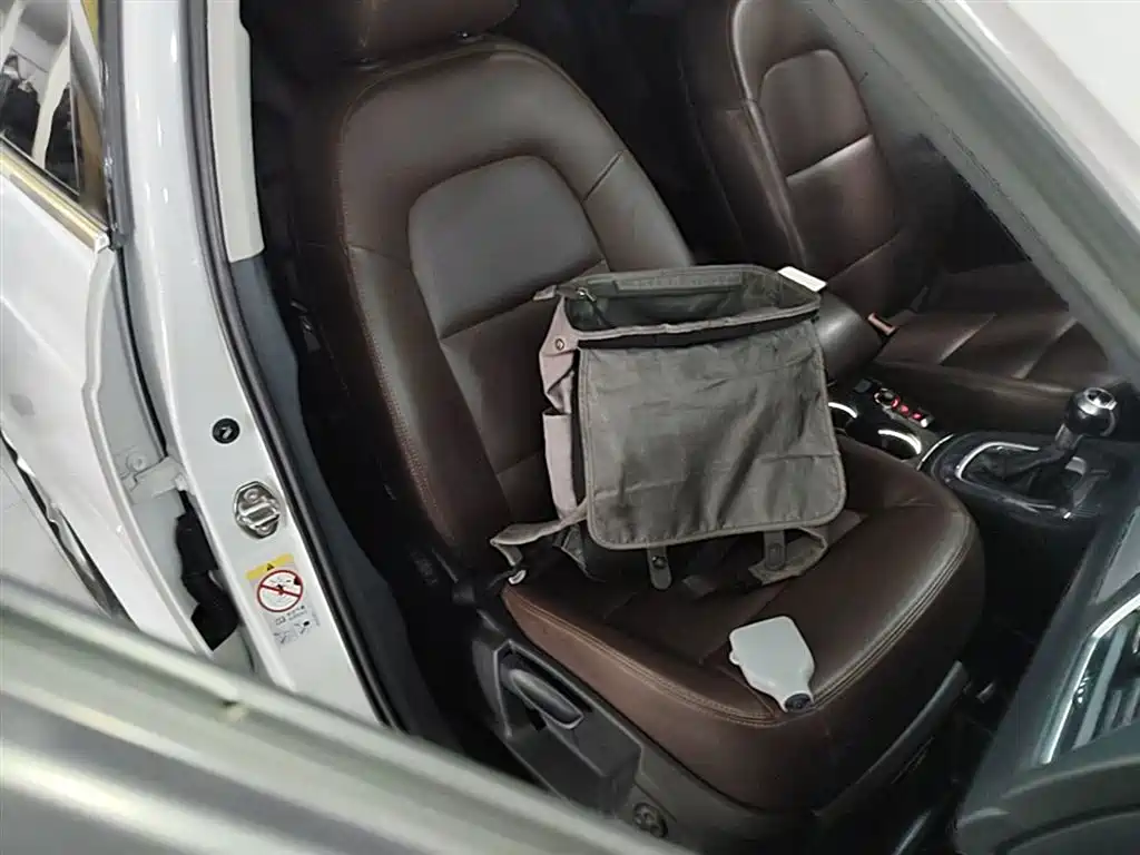 Audi Q3 2015 30 TFSI Progressive фото 25