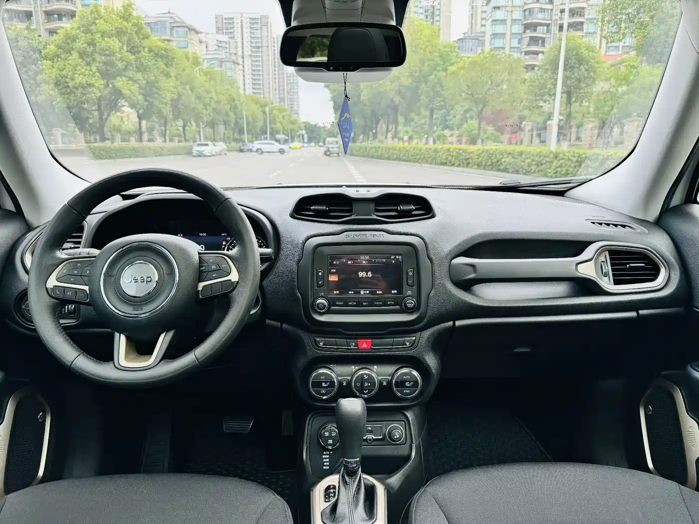 Jeep Renegade 2016 2016 2.0L Automatic AWD 75th Anniversary Tribute Edition