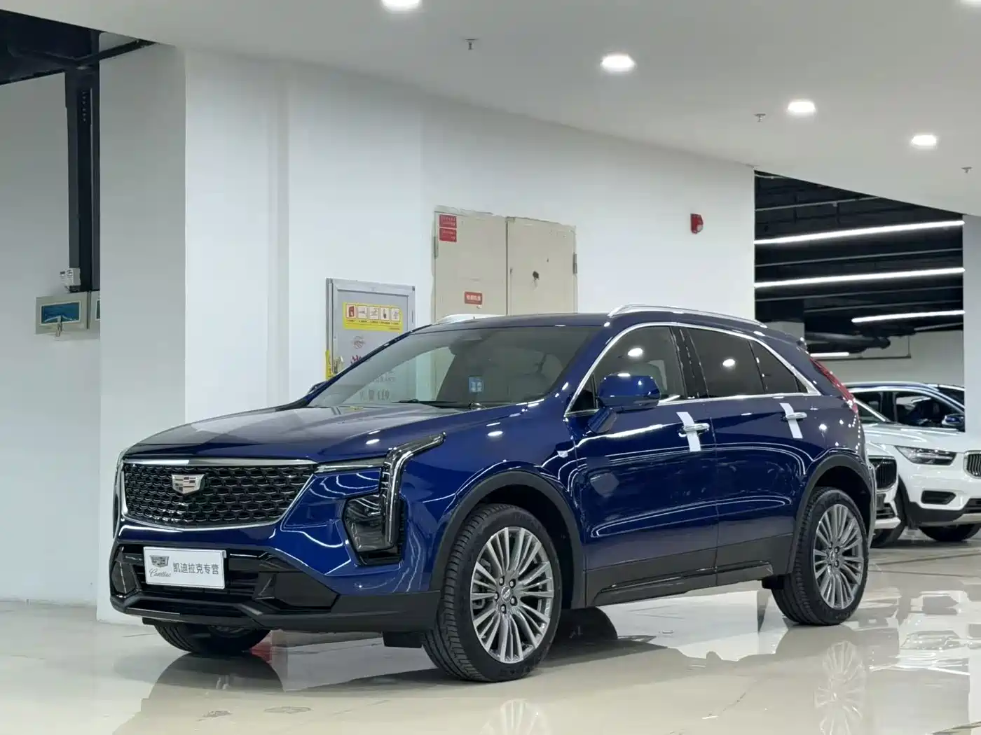2024 Cadillac XT4