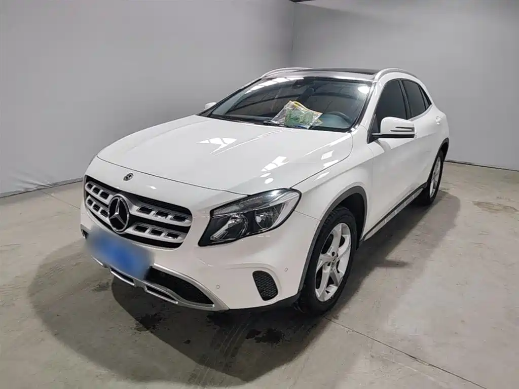 Mercedes-Benz GLA 2017 GLA 200 Dynamic