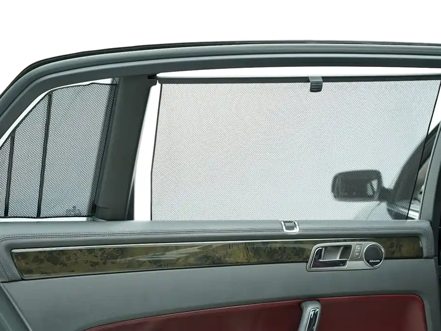 Volkswagen Phaeton 2011 4.2L V8 4-seat Extended Individual Edition фото 17