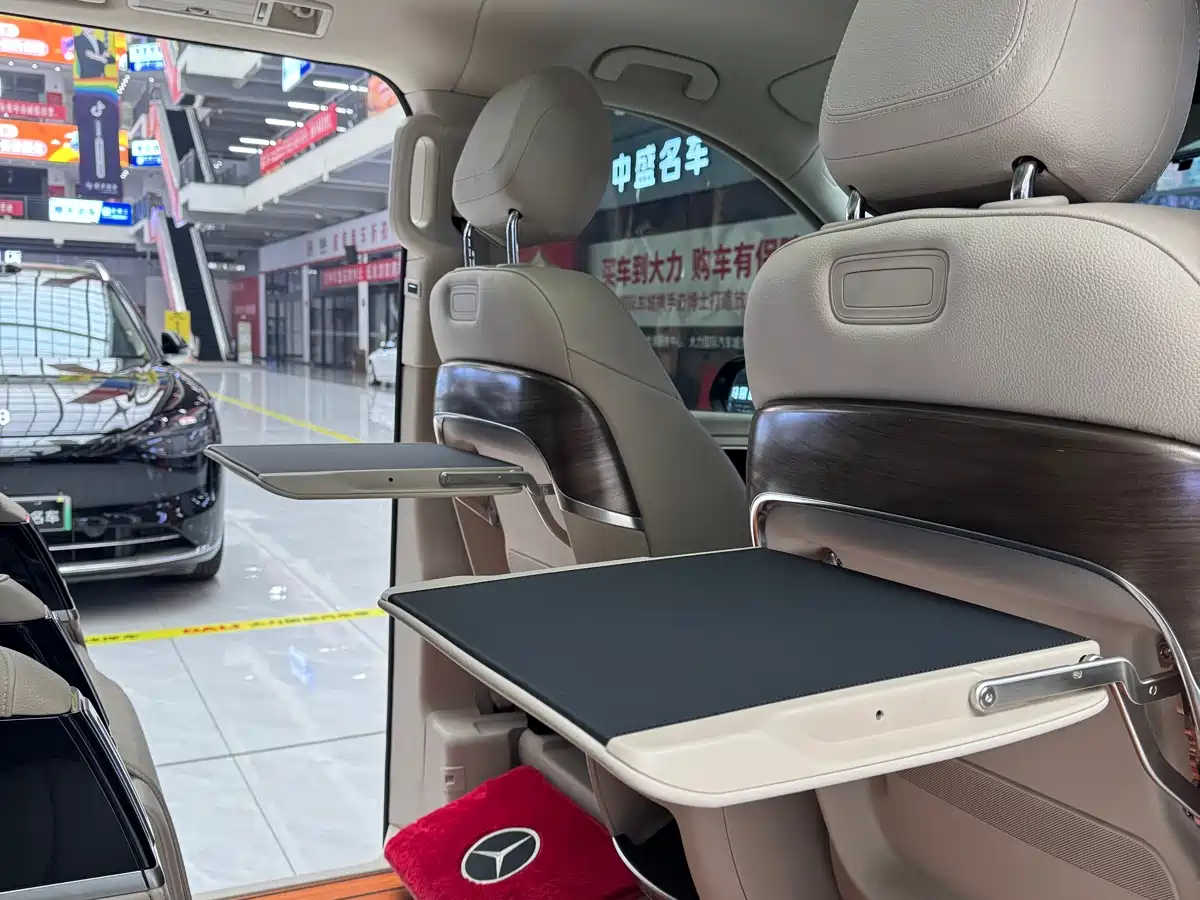 MERCEDES-BENZ V CLASS