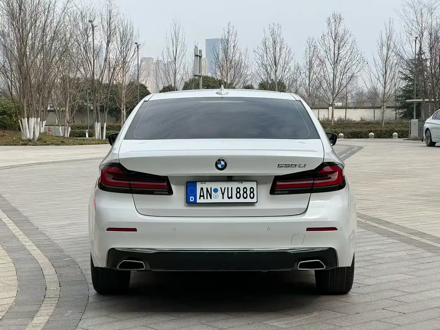 BMW 5-SERIES