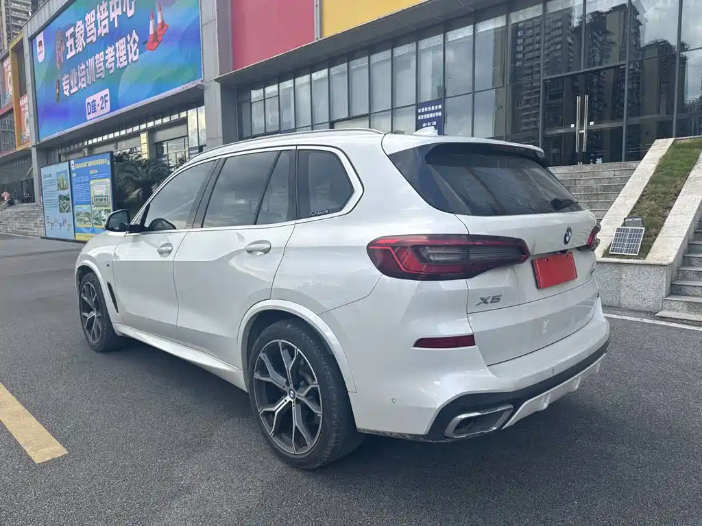 Фото 4 - BMW X5 (Import)