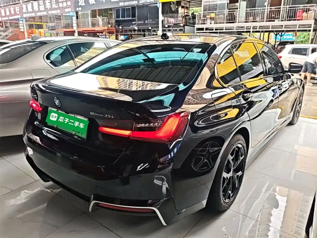 BMW i3 2024 eDrive 35 L фото 7