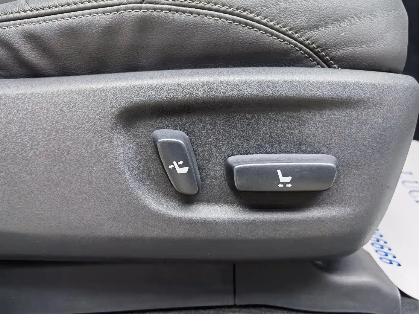 Toyota Prado (Import) 2014 2.7L Automatic Standard Edition фото 16