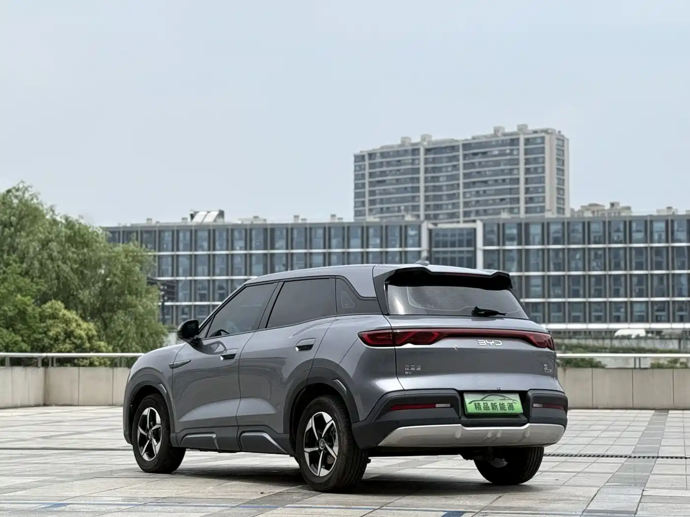 BYD Yuan UP 2024 401KM Leading Edition фото 10