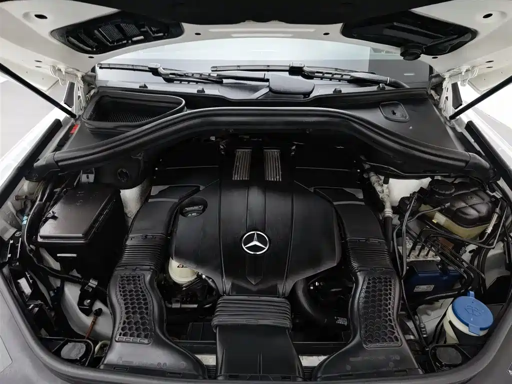 Mercedes-Benz GLE 2016 GLE 400 4MATIC фото 6