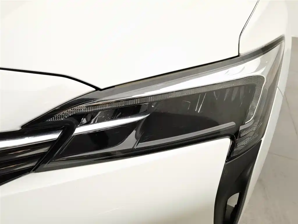 Buick Velite 6 2022 PHEV Connected Smart фото 7
