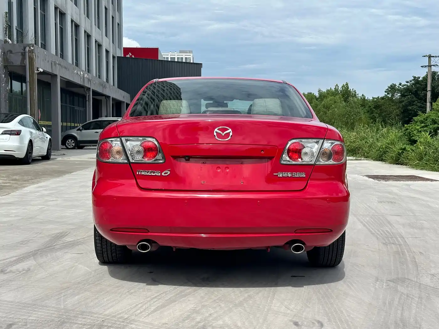 Photo 4 - Mazda 6
