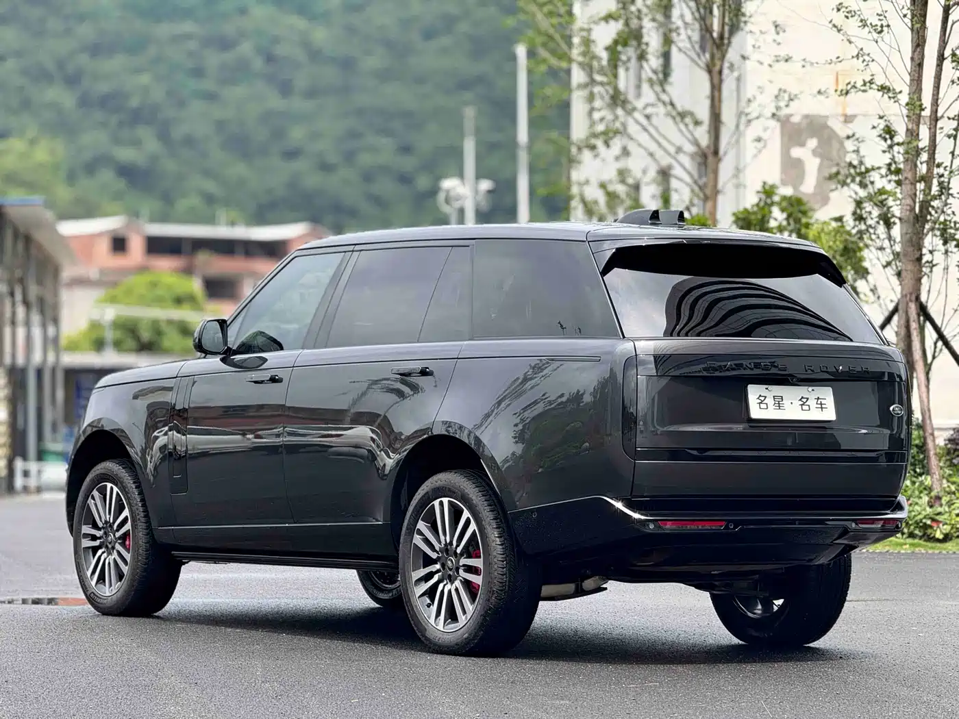 Land Rover Range Rover 2023 3.0 L6 400PS Genesis Extended Version фото 15