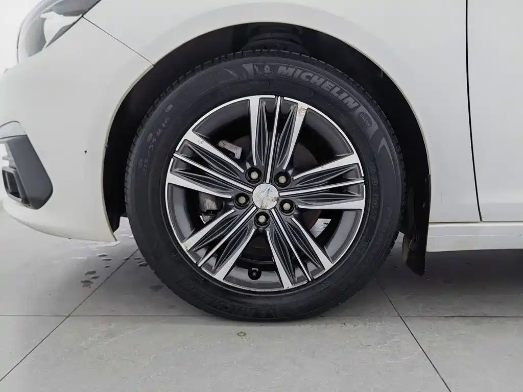 Photo 17 - Peugeot 308