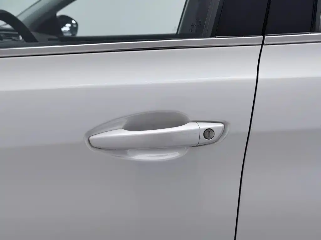 Photo 18 - Peugeot 308