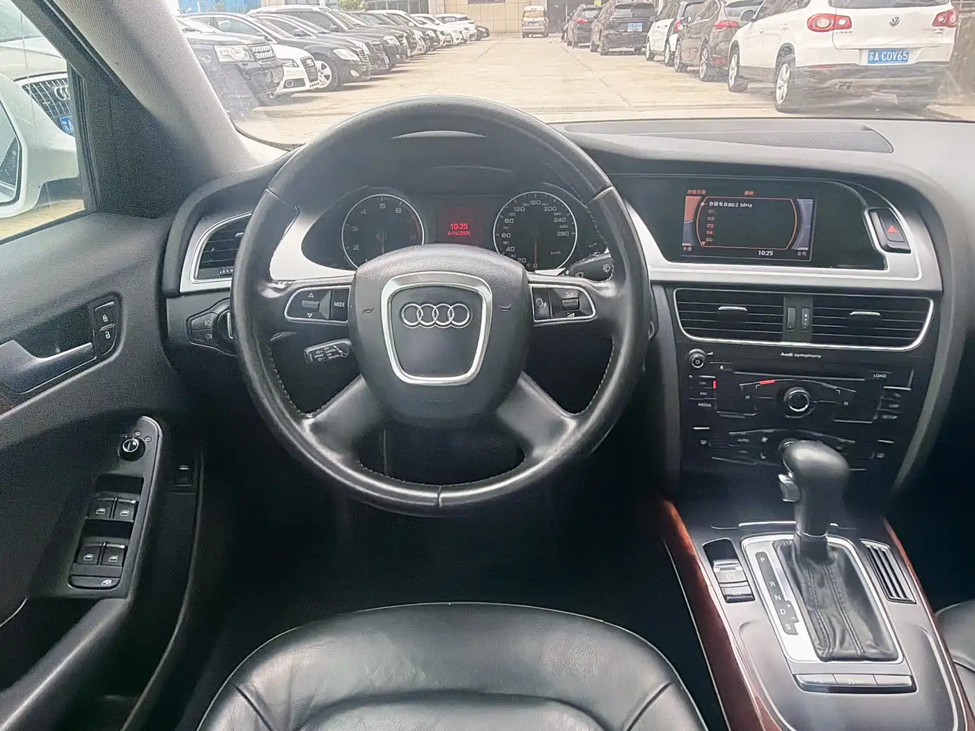 Audi A4L 2012 2.0 TFSI Automatic Luxury фото 13
