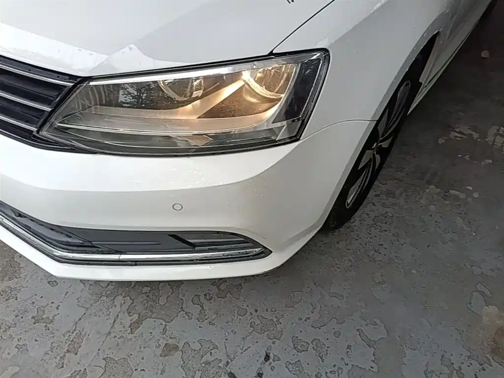 Volkswagen Sagitar 2017 180TSI Auto Exclusive Edition фото 24