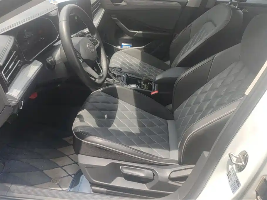 Volkswagen Sagitar 2023 280TSI DSG Surpass Plus Edition фото 9