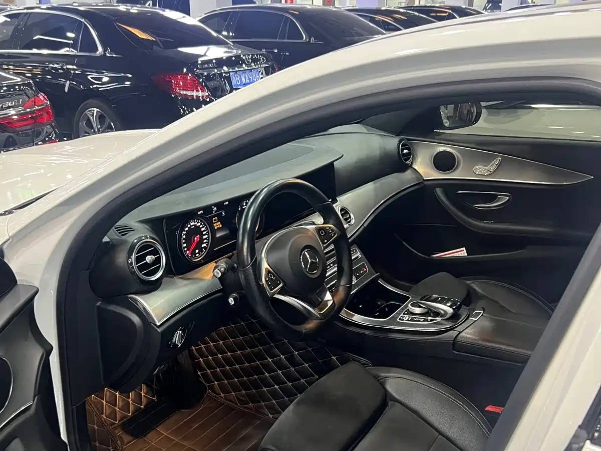 Mercedes-Benz E-Class 2018 E 200 Sport фото 6