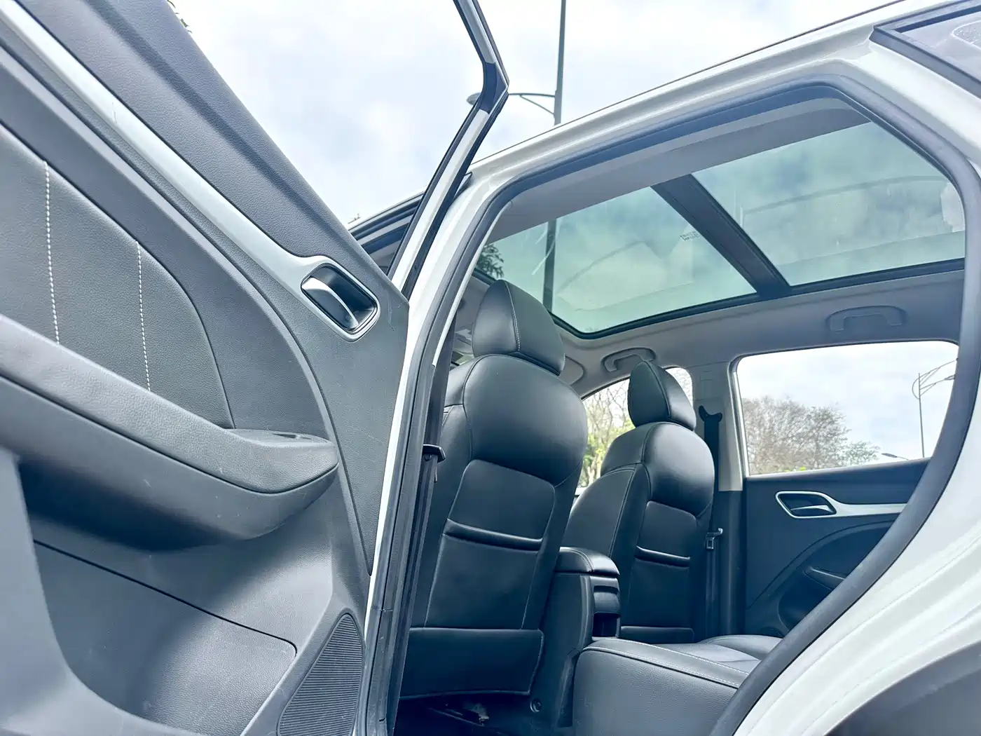 MG ZS 2019 2018 1.5L Automatic Luxury China V