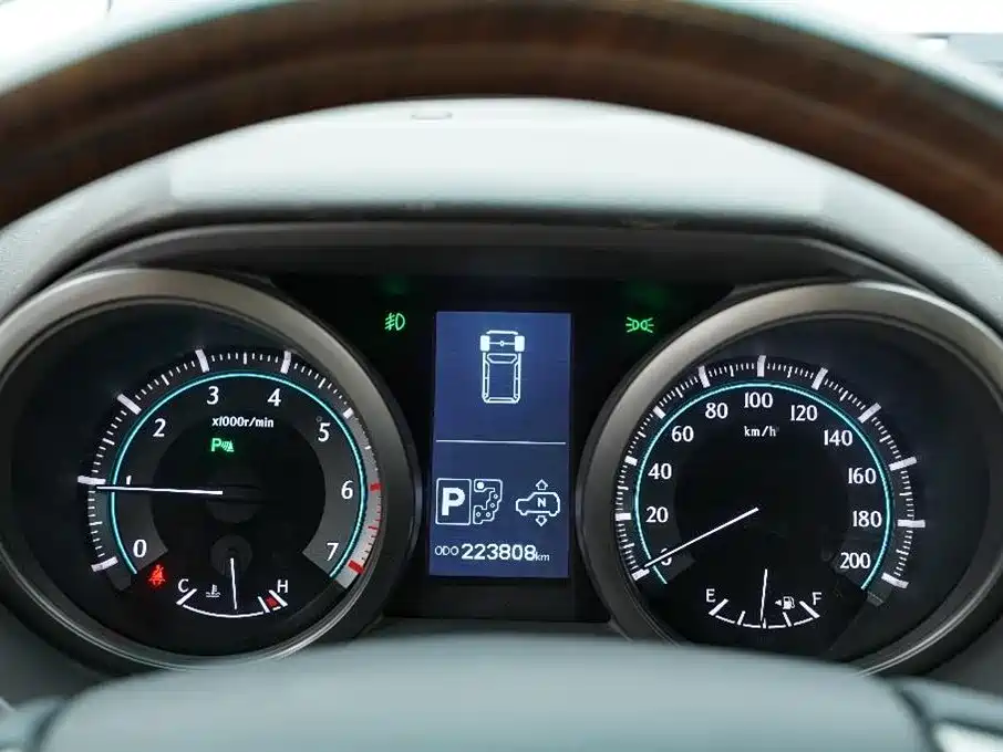Toyota Prado 2010 4.0L Automatic VX NAVI фото 34