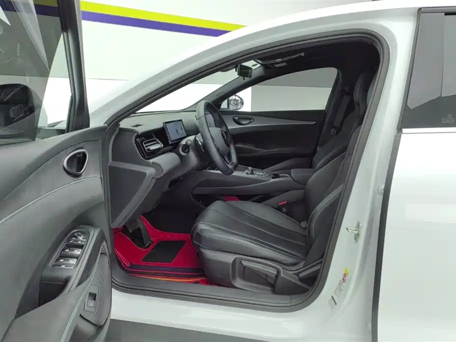 BYD SEAL 06 NEW ENERGY