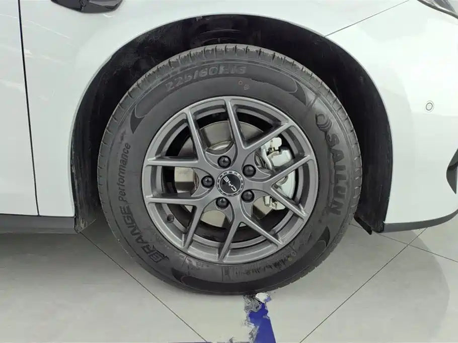 BYD SEAL 06 NEW ENERGY