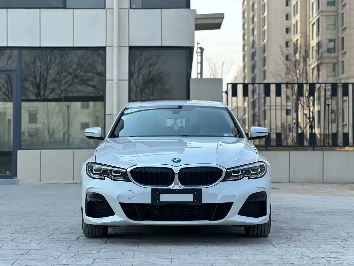 BMW 3 Series 2021 320Li M Sport Package фото 2