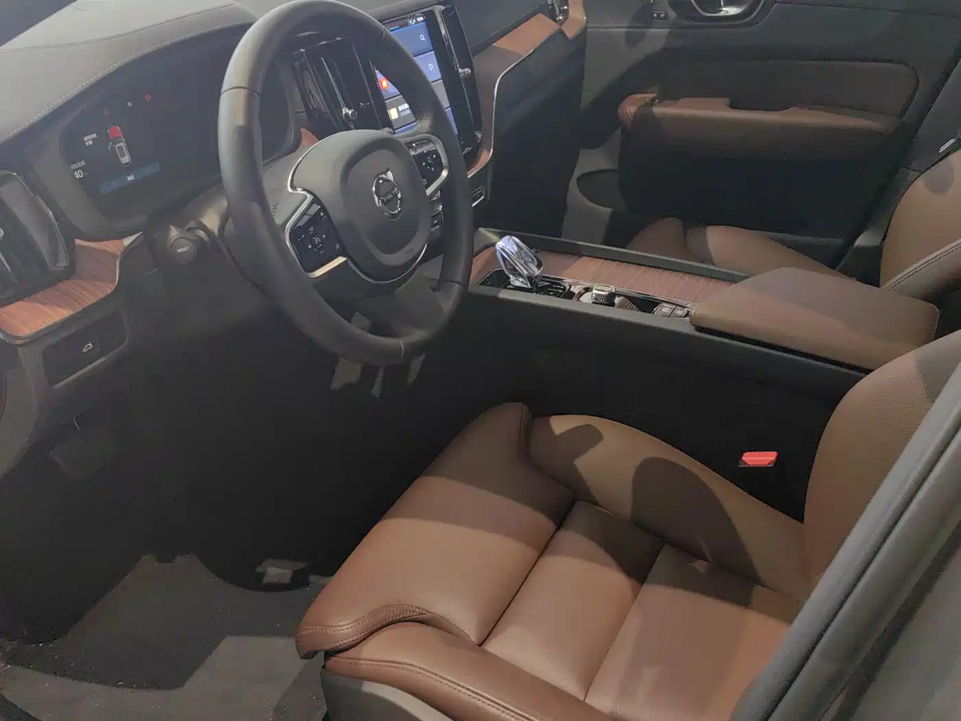 Volvo S60 2025 2025 B4 Smart Elite Luxury Edition