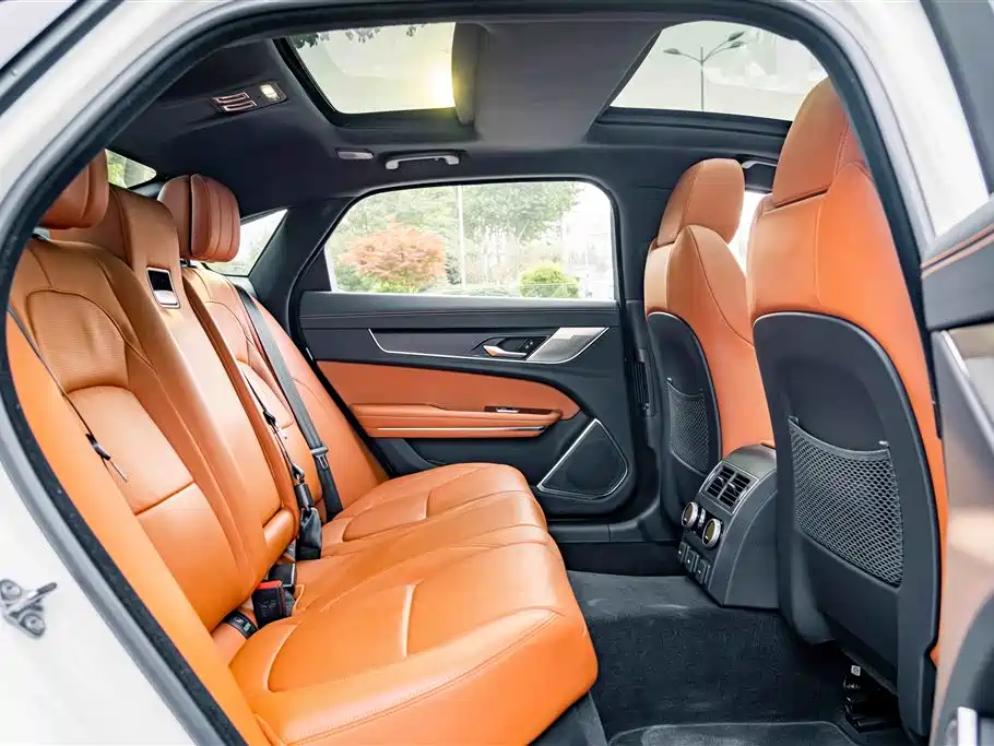  Jaguar Jaguar XFL 2024 2.0T P300 AWD Flagship Sport Gilded Edition 22