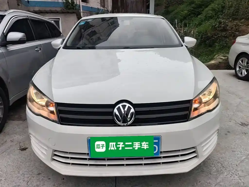 Volkswagen Jetta 2015 Value Edition 1.6L Manual Fashion фото 3