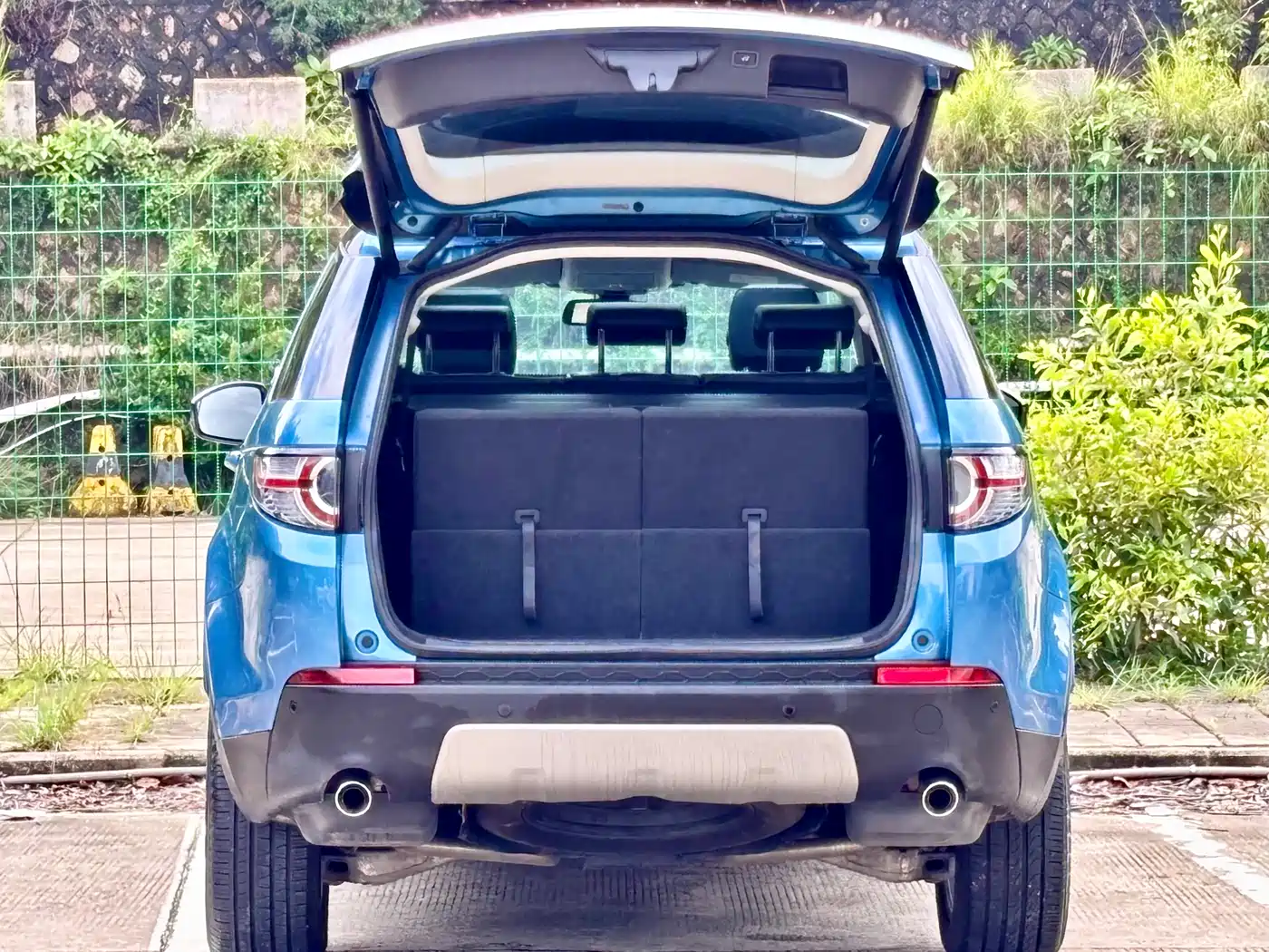 Land Rover Discovery Sport 2016 2.0T HSE фото 20