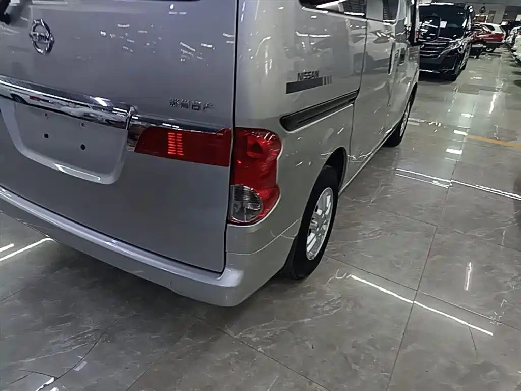 Nissan NV200 2014 2013 1.6L Luxury (China IV)