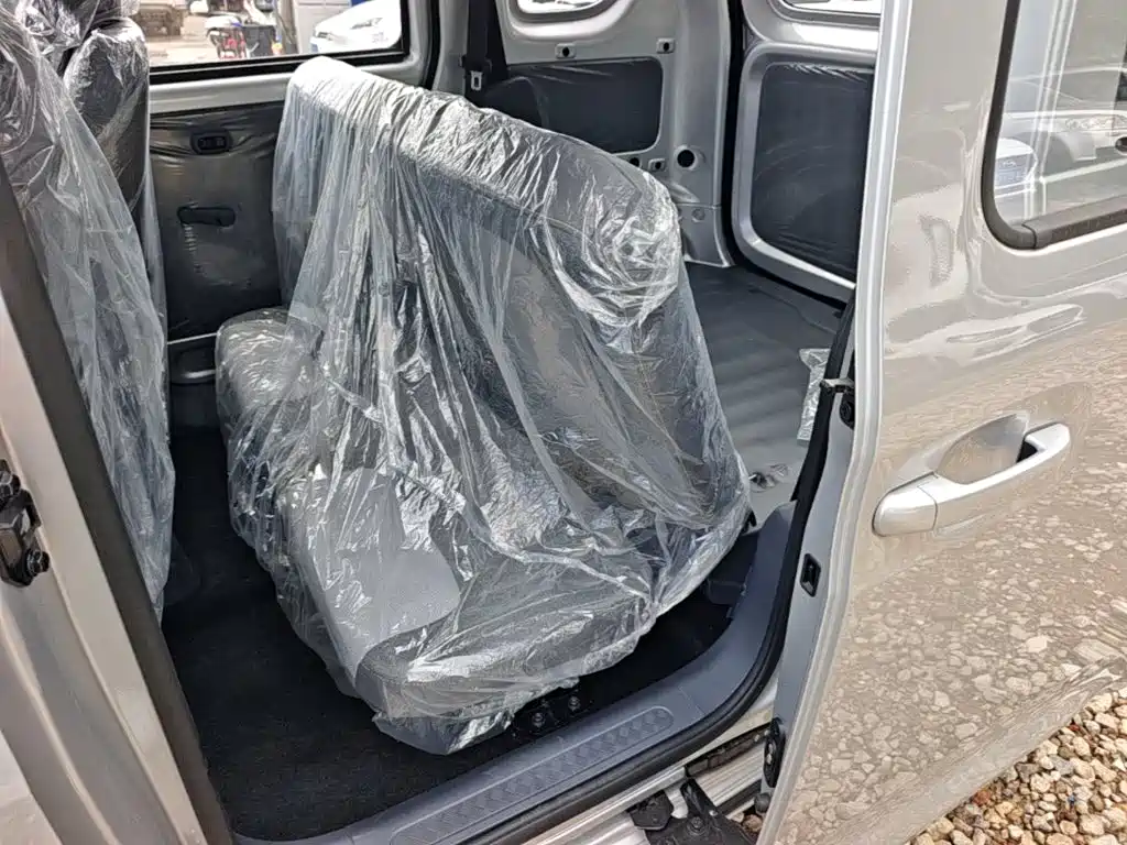 Wuling Motors Wuling Zhiguang NEV 2026 2025 Model 305km Base Version