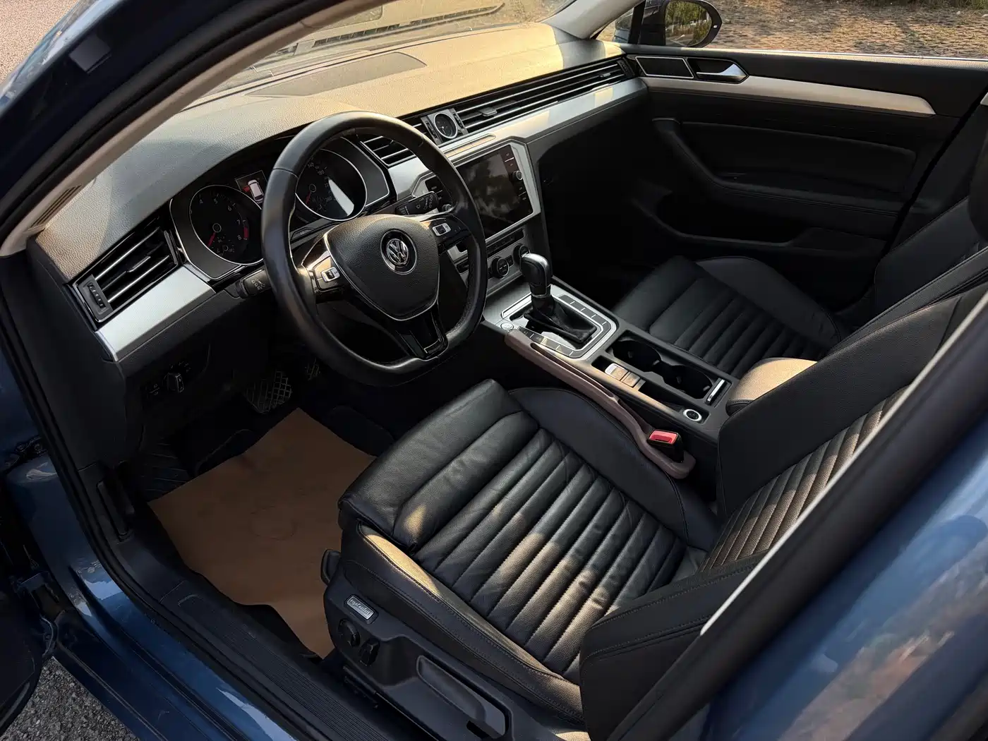 Volkswagen Weilan 2018 380TSI 2WD Comfort Edition фото 17