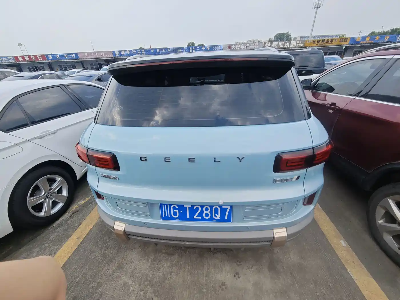 Фото 15 - Geely ICON